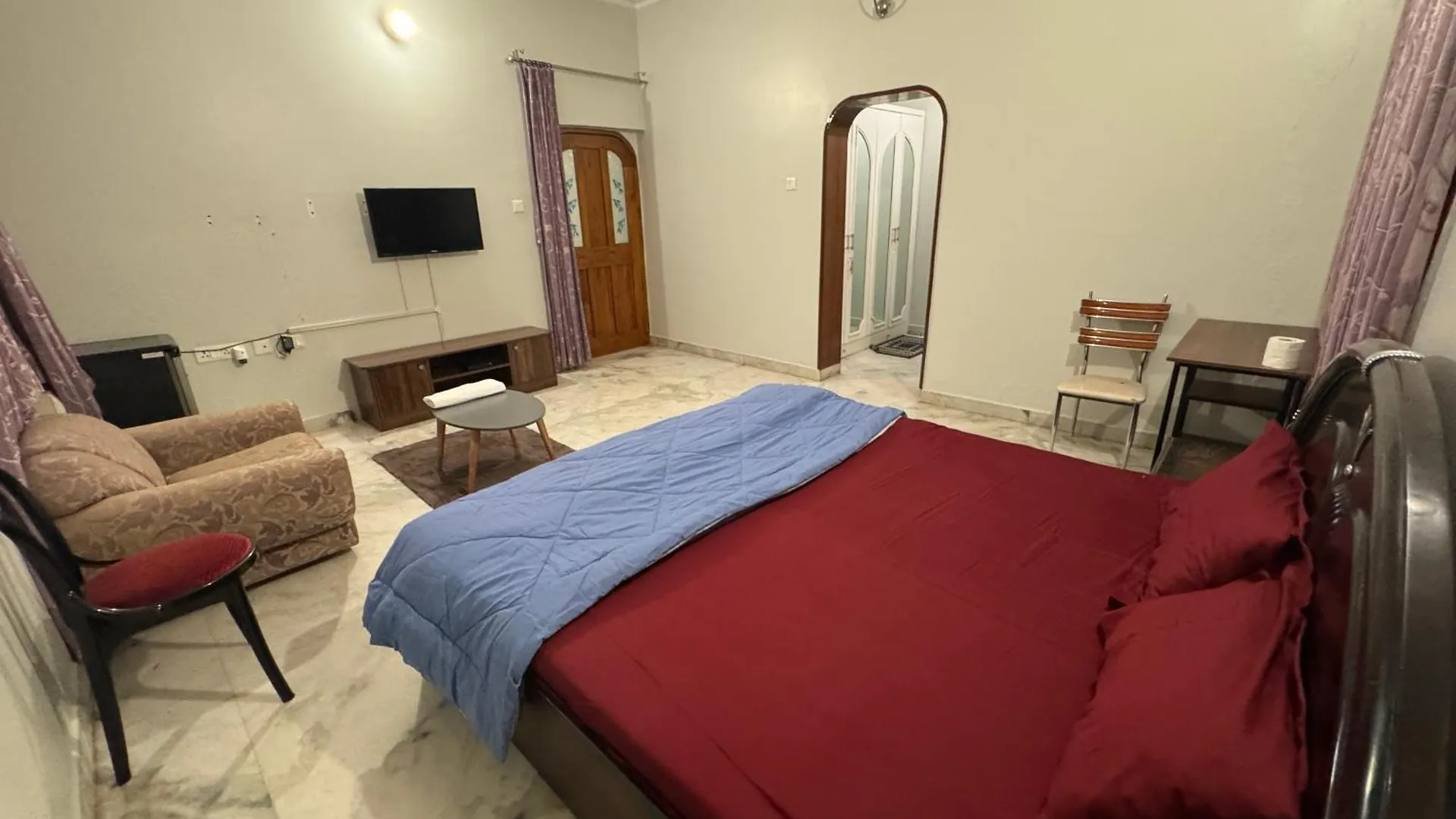 Riya Villa - Entire Villa Waranasi