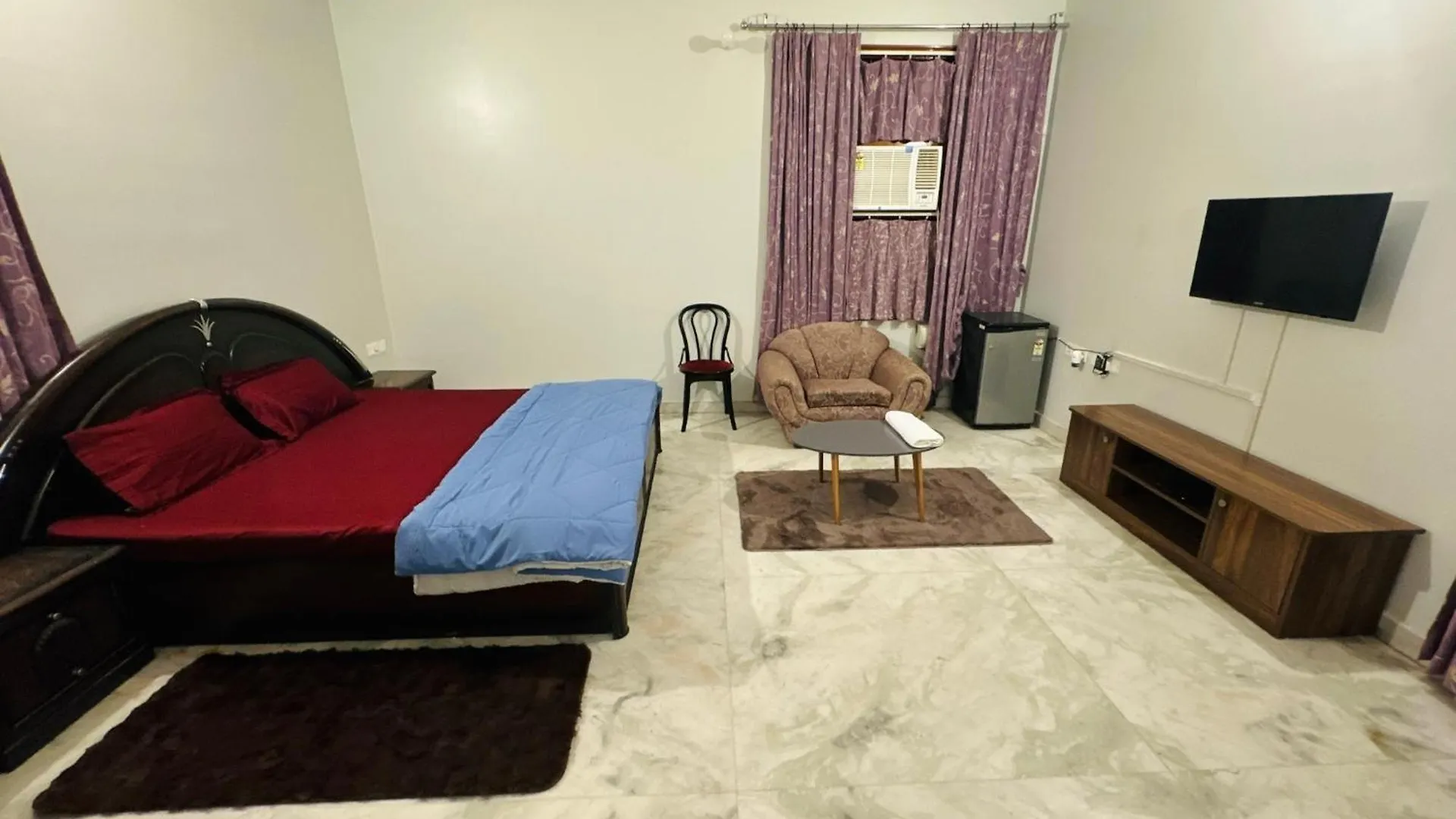 Riya Villa - Entire Villa Waranasi Indie